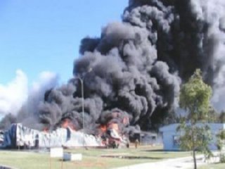 FUEGO INDUSTRIA 03  RECICLAJE